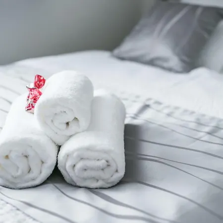 Partner Apartmanhaz *