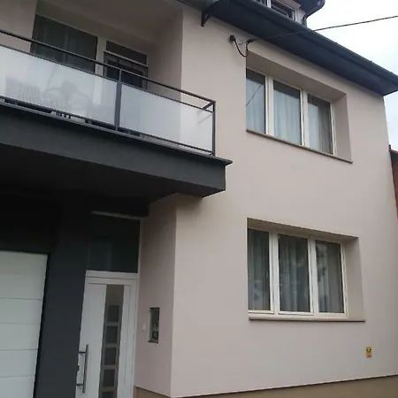 Partner Apartmanhaz Apartment Erlau