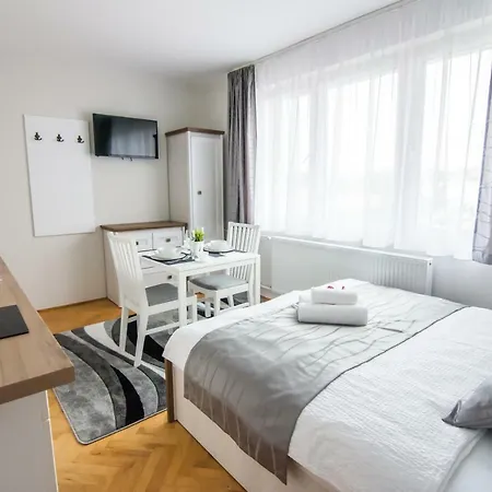 Apartment Partner Apartmanhaz *